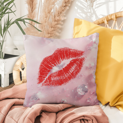 Diamond Kiss - Indoor/Outdoor Pillow