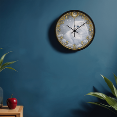 Snow Queen Scottish Fold - Wooden Frame 10" Clock