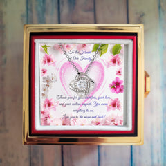 Family's Heart - Love Knot Necklace with Rotating Rose Gift Box (for Mom)