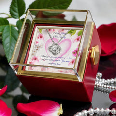 Family's Heart - Love Knot Necklace with Rotating Rose Gift Box (for Mom)